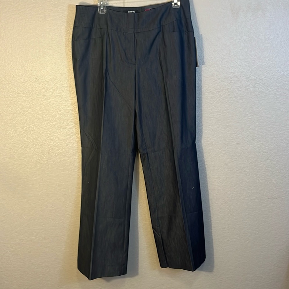 NWT APT.9 size 10 curly fit Milly unbelted straight leg